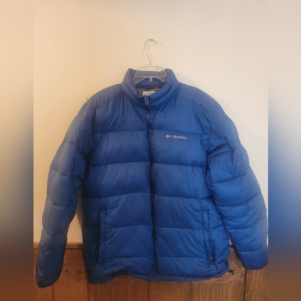 Columbia puffer coat Size L